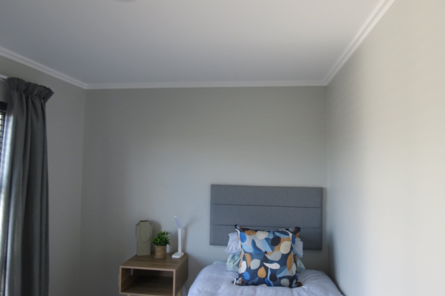 3 Bedroom Property for Sale in Pellissier Free State